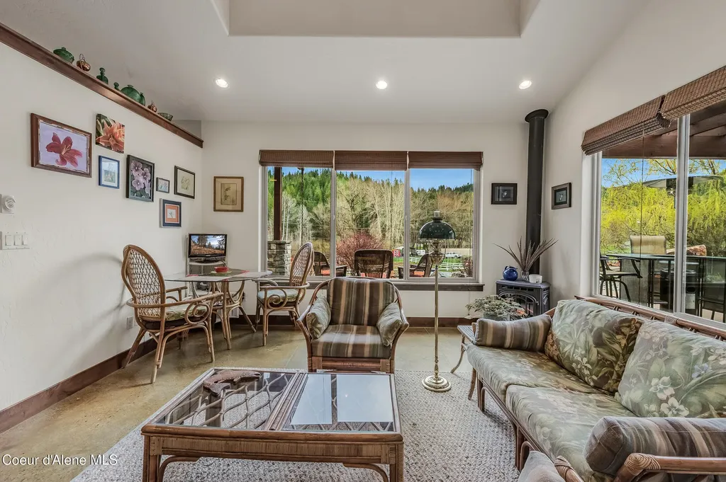 24 Cegnar Road Kingston ID 83839