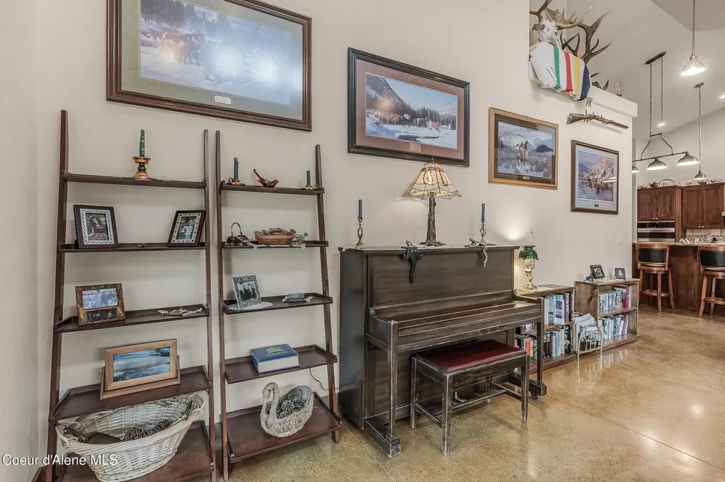 24 Cegnar Road Kingston ID 83839