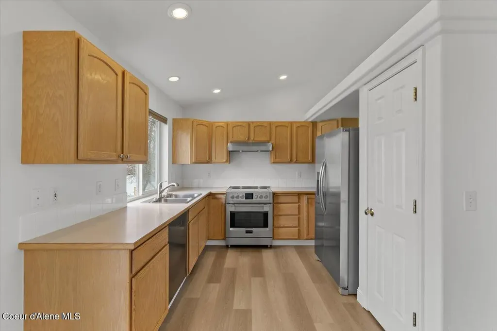 1115 W Palouse Drive Post Falls ID 83854