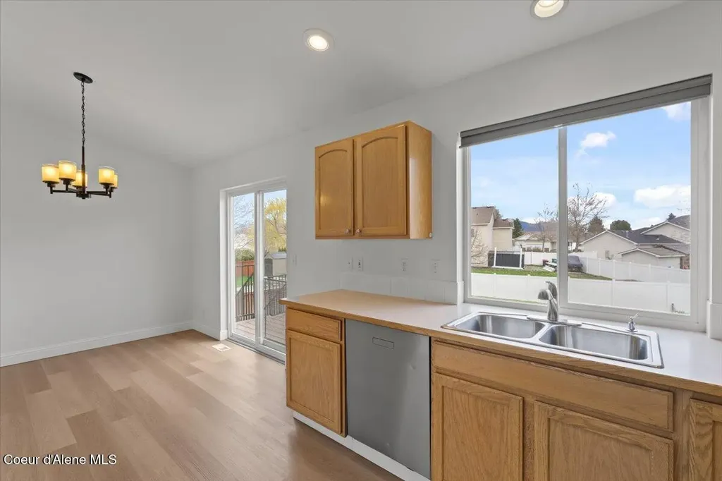 1115 W Palouse Drive Post Falls ID 83854
