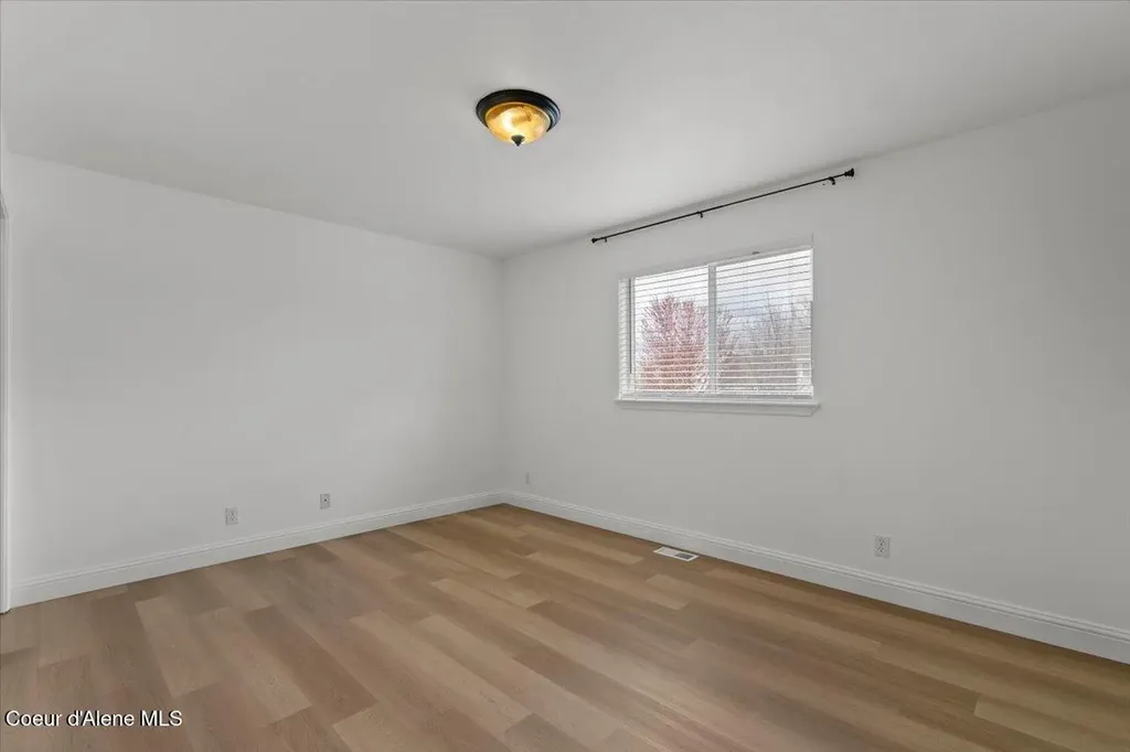 1115 W Palouse Drive Post Falls ID 83854