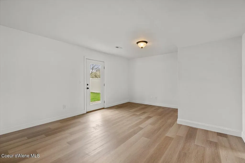 1115 W Palouse Drive Post Falls ID 83854
