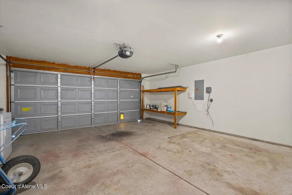1115 W Palouse Drive Post Falls ID 83854