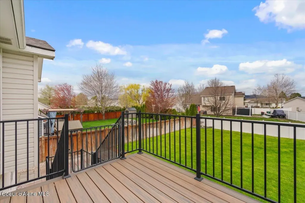 1115 W Palouse Drive Post Falls ID 83854