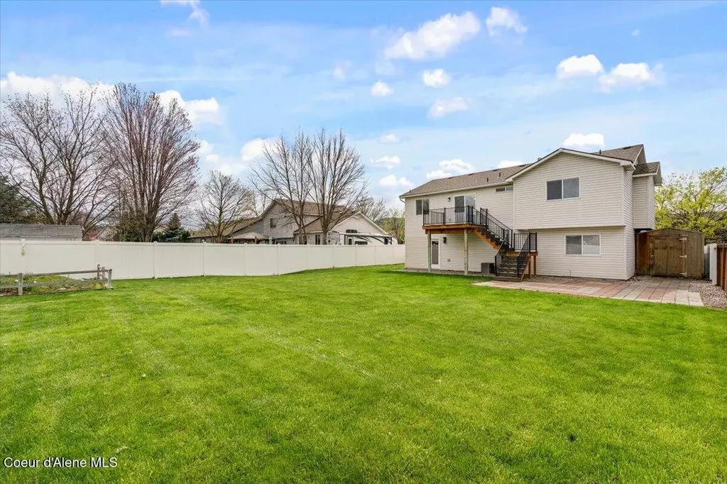1115 W Palouse Drive Post Falls ID 83854