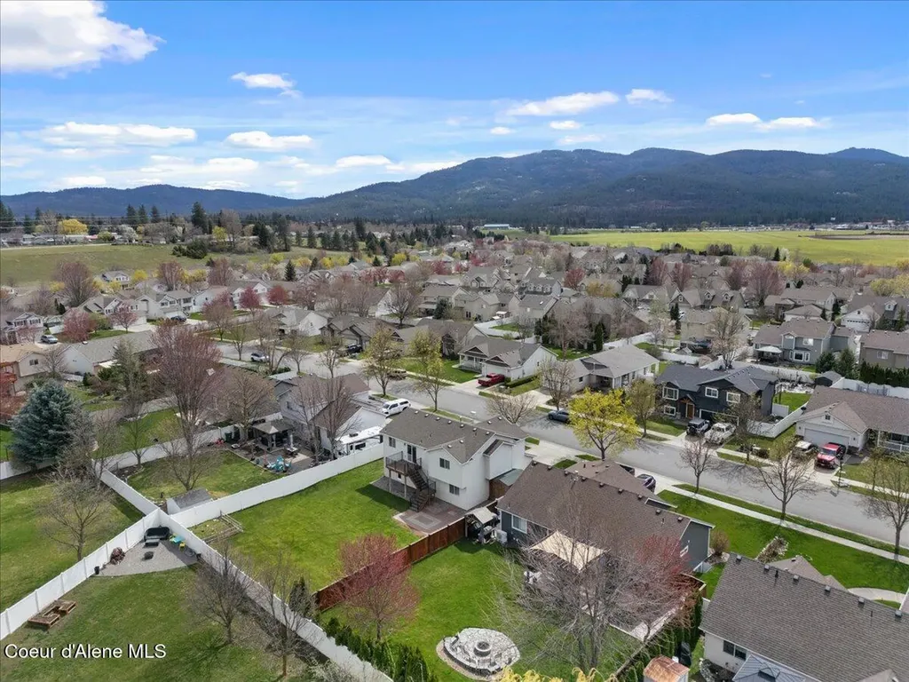 1115 W Palouse Drive Post Falls ID 83854