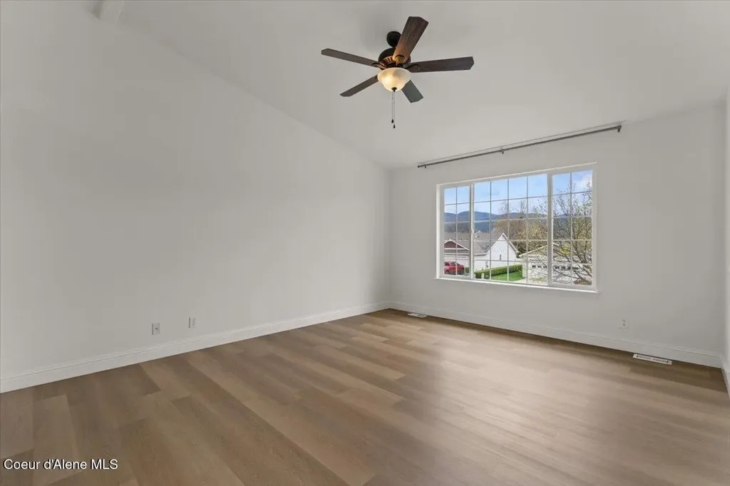 1115 W Palouse Drive Post Falls ID 83854