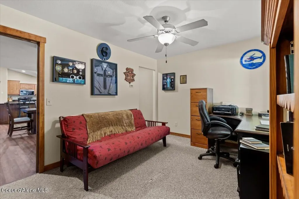 438 Berry Hill Cocolalla ID 83813