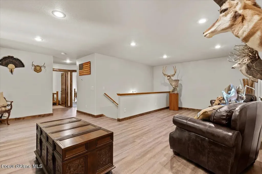 438 Berry Hill Cocolalla ID 83813