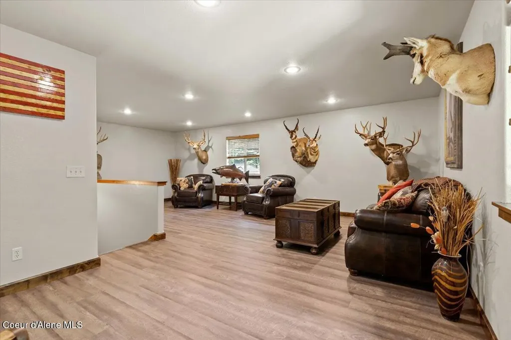 438 Berry Hill Cocolalla ID 83813