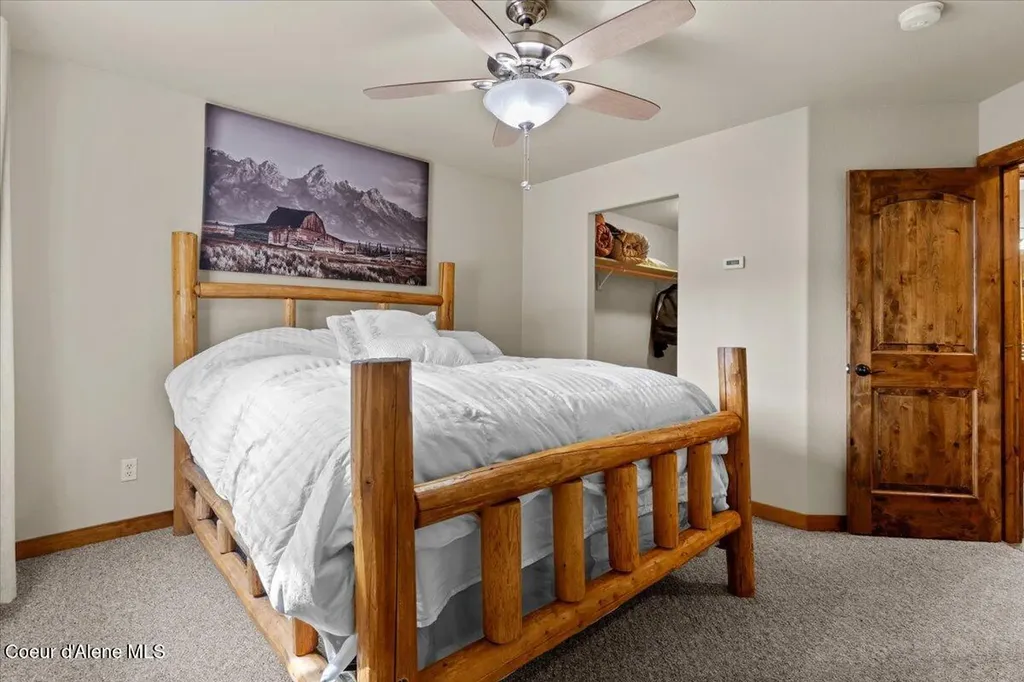 438 Berry Hill Cocolalla ID 83813