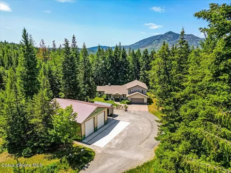 438 Berry Hill Cocolalla ID 83813