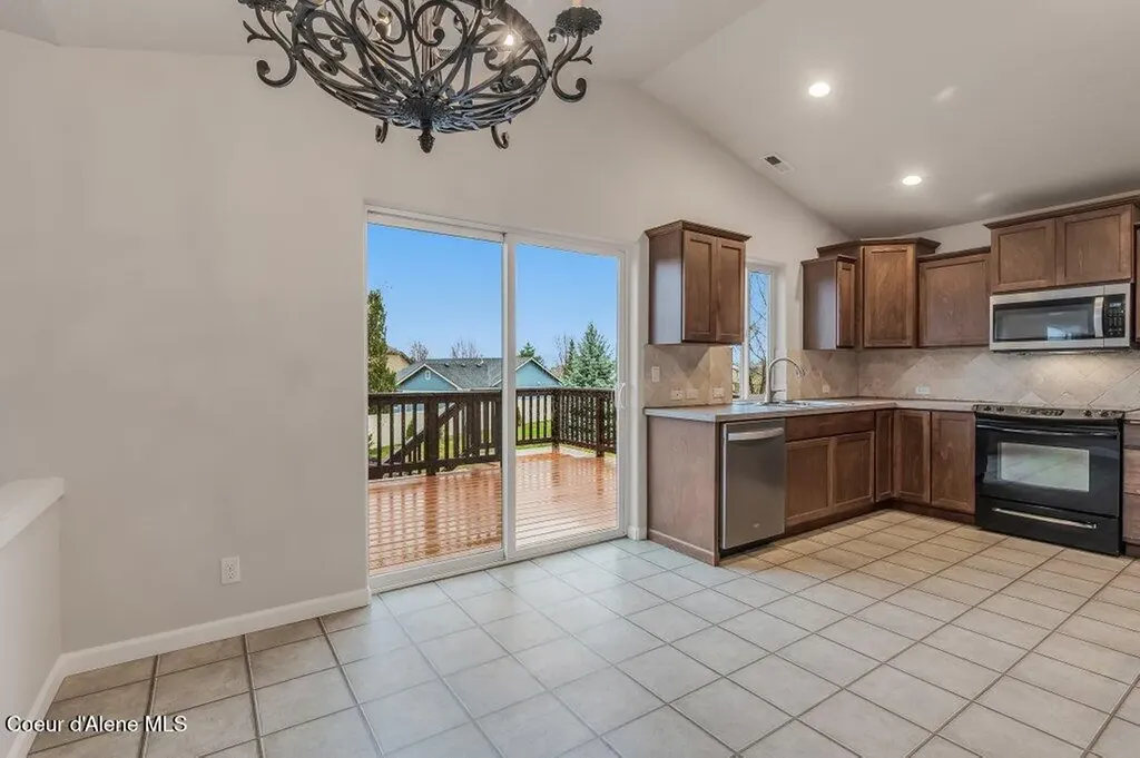 1709 W Umpqua Court Post Falls ID 83854