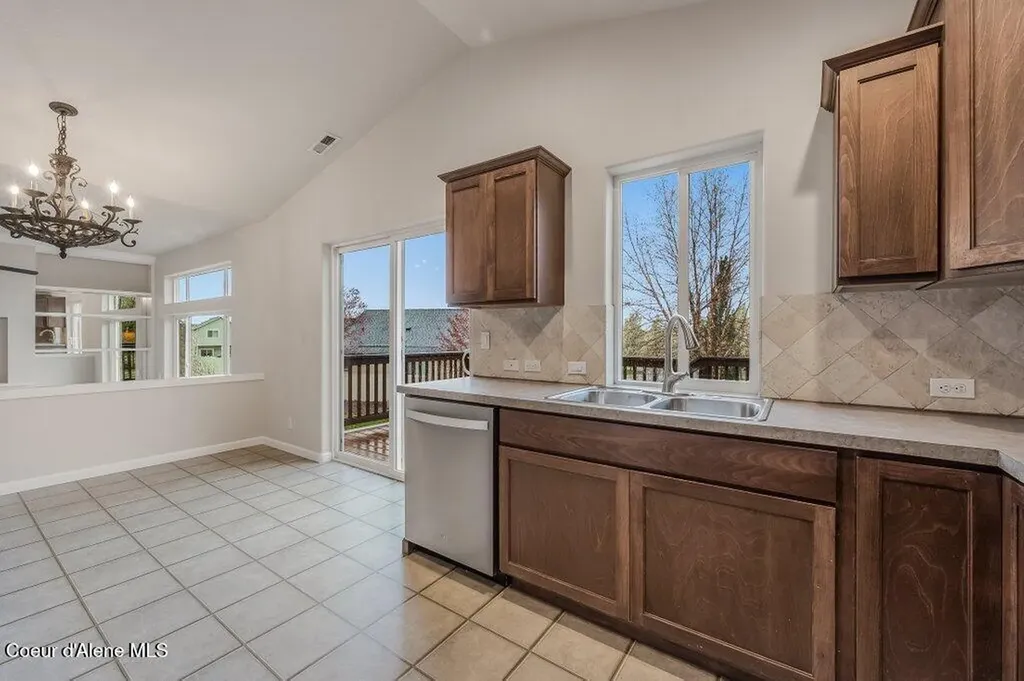1709 W Umpqua Court Post Falls ID 83854