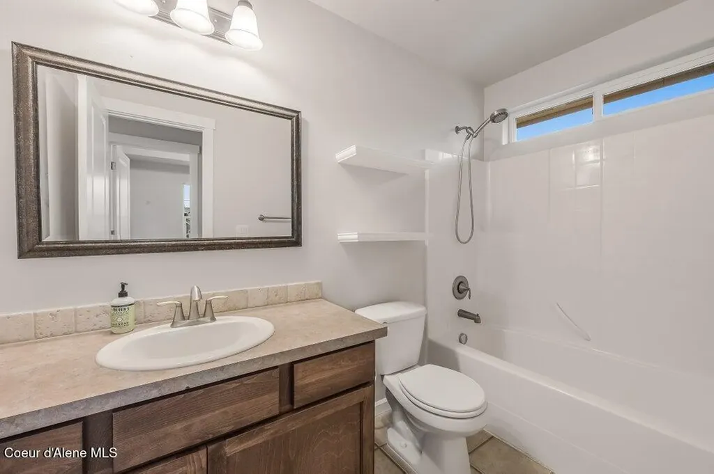 1709 W Umpqua Court Post Falls ID 83854