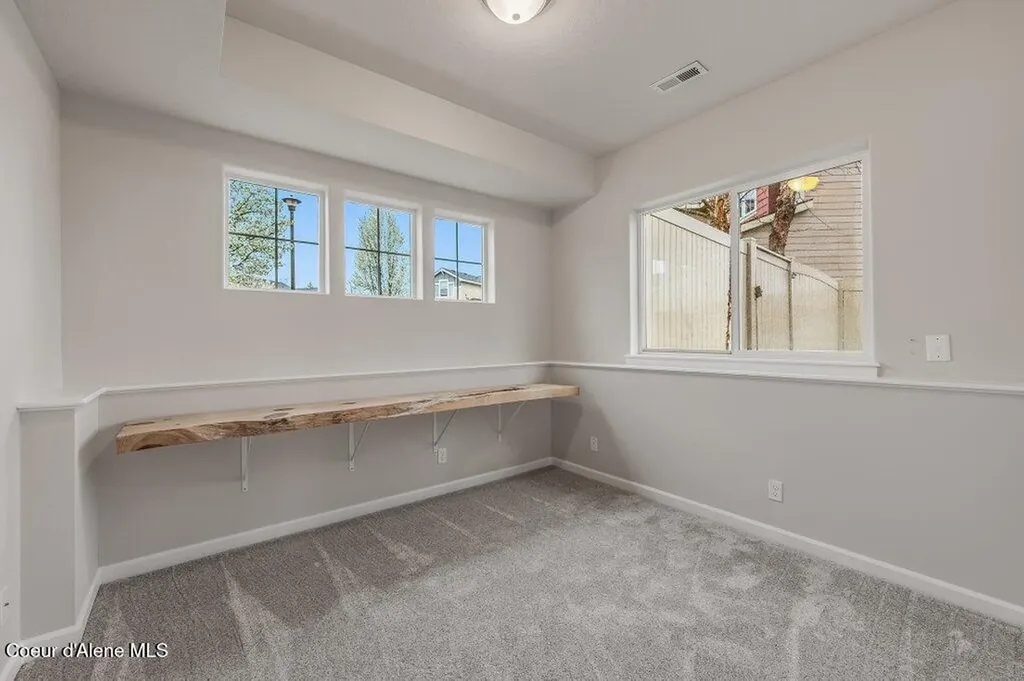 1709 W Umpqua Court Post Falls ID 83854