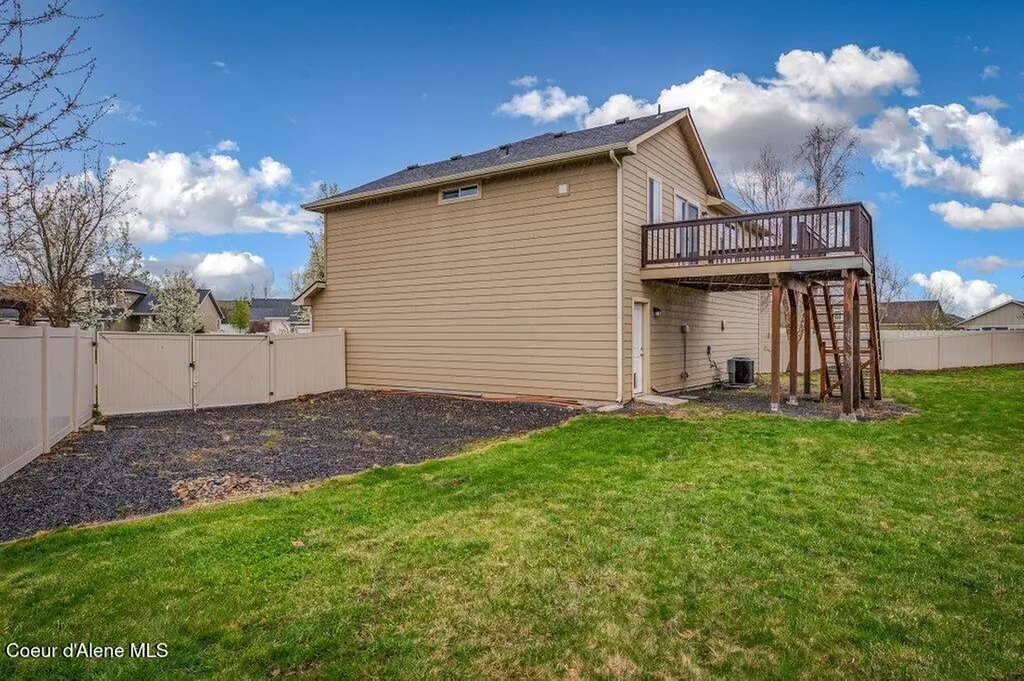 1709 W Umpqua Court Post Falls ID 83854