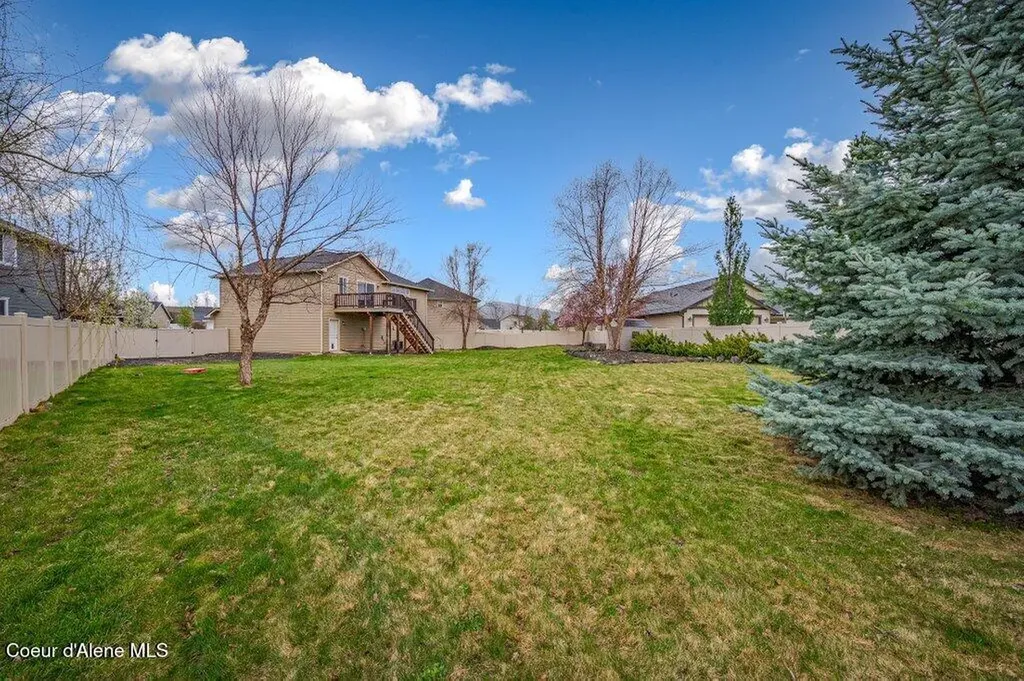 1709 W Umpqua Court Post Falls ID 83854