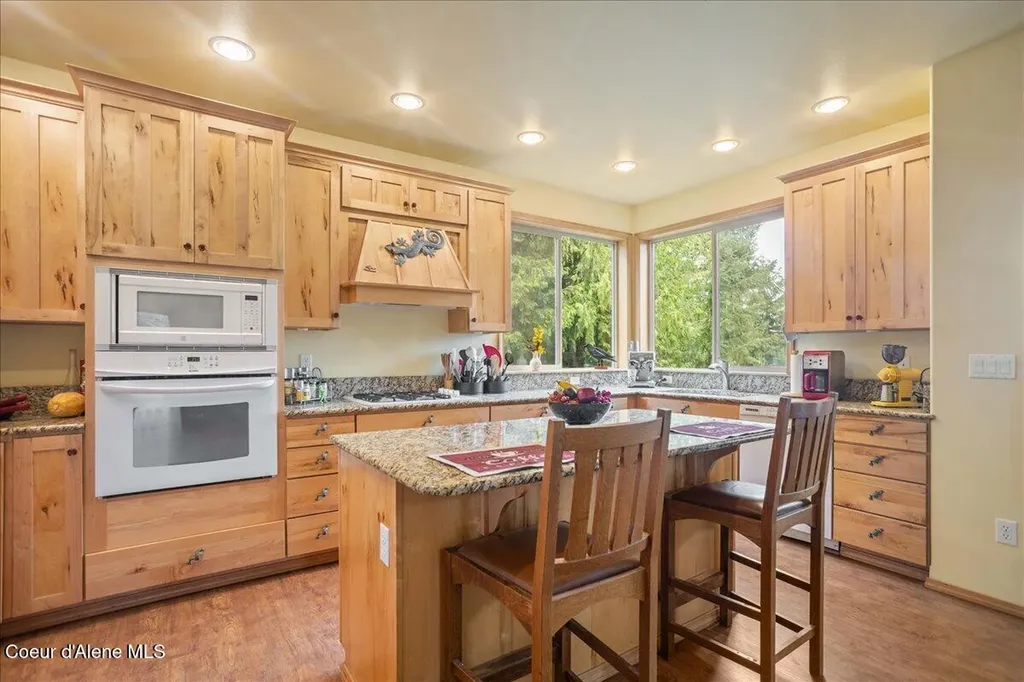 403 Kula Drive Sagle ID 83860
