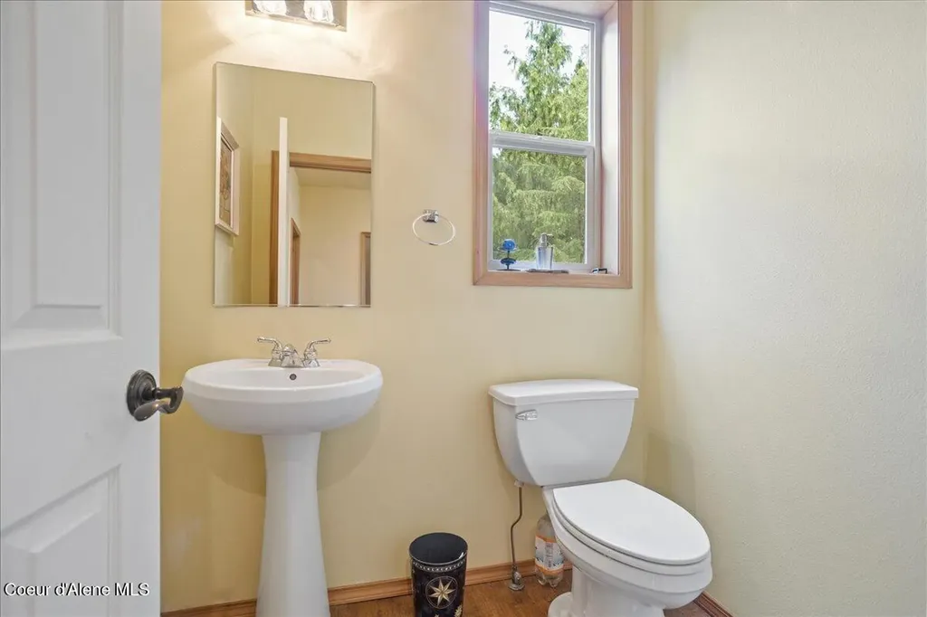 403 Kula Drive Sagle ID 83860