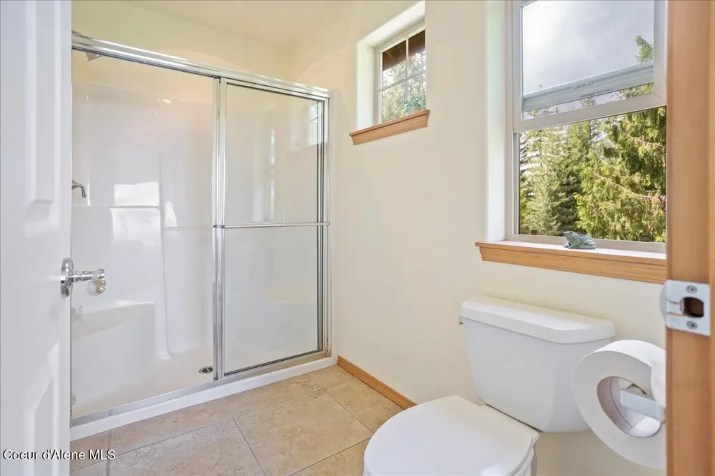 403 Kula Drive Sagle ID 83860