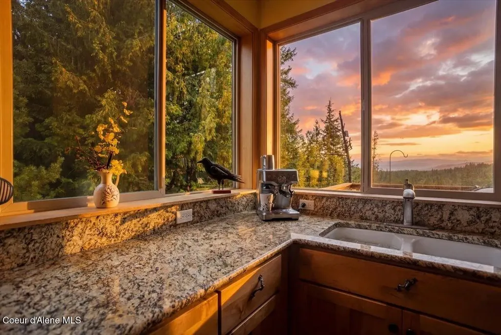 403 Kula Drive Sagle ID 83860