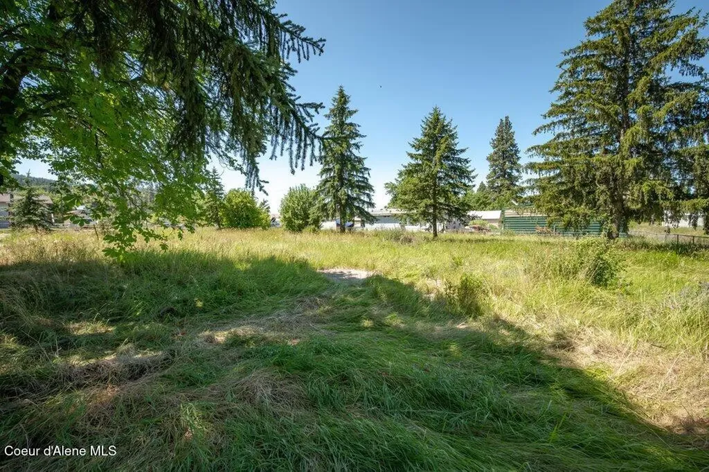 9727 W E Street Worley ID 83876