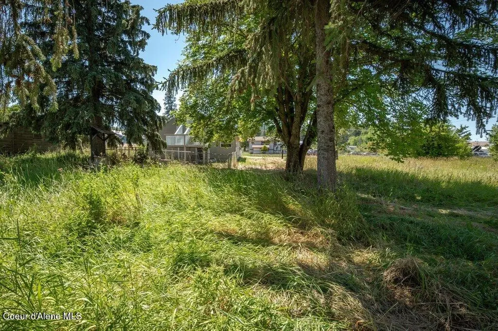 9727 W E Street Worley ID 83876
