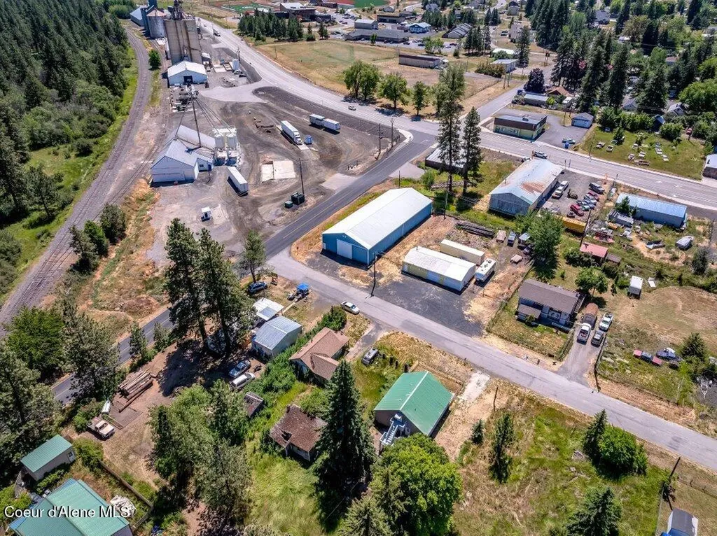 9727 W E Street Worley ID 83876