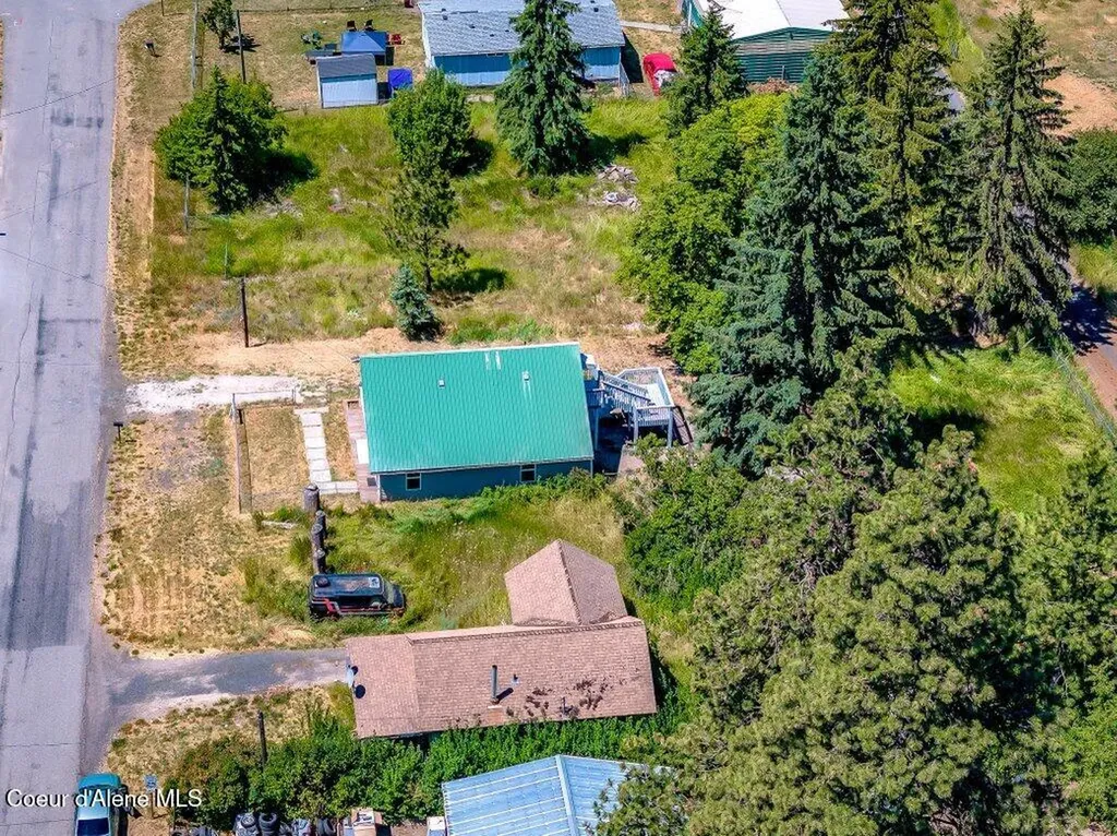 9727 W E Street Worley ID 83876