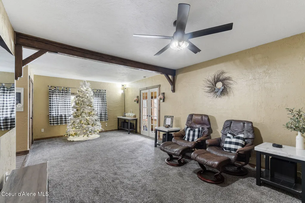 457 E Market Avenue Kellogg ID 83837