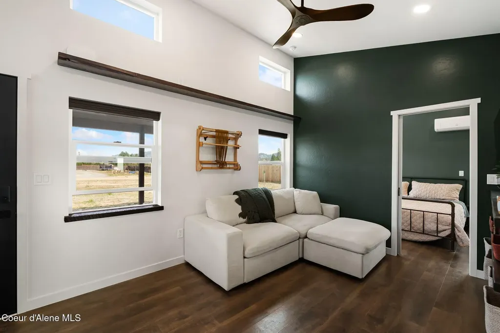 100 Omaha Way Sagle ID 83860
