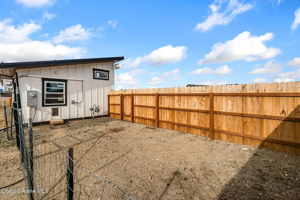 100 Omaha Way Sagle ID 83860