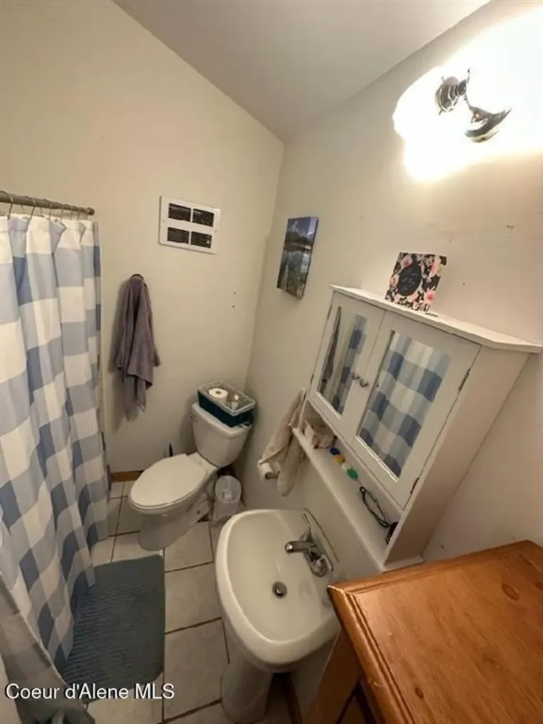 300 Old Bull River Road Noxon MT 59853