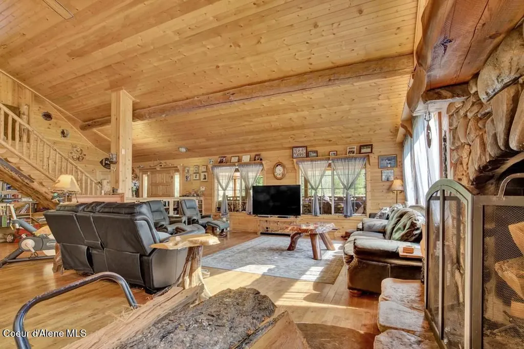300 Old Bull River Road Noxon MT 59853