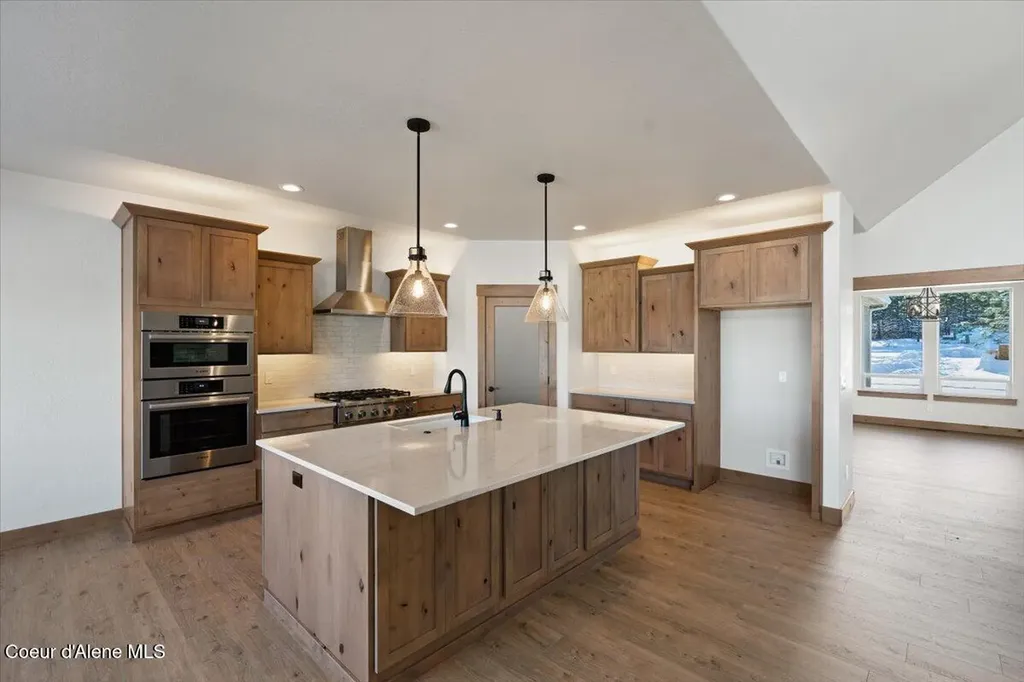 L3B8 N Eclipse Road Rathdrum ID 83858