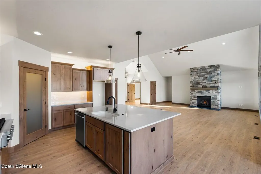 L3B8 N Eclipse Road Rathdrum ID 83858