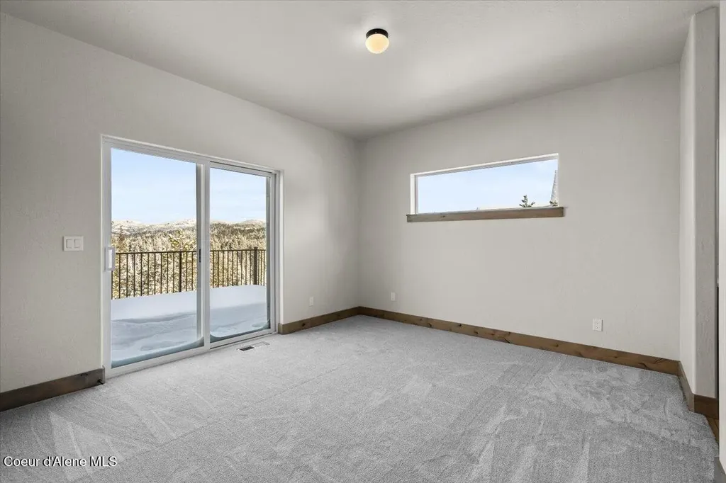 L3B8 N Eclipse Road Rathdrum ID 83858