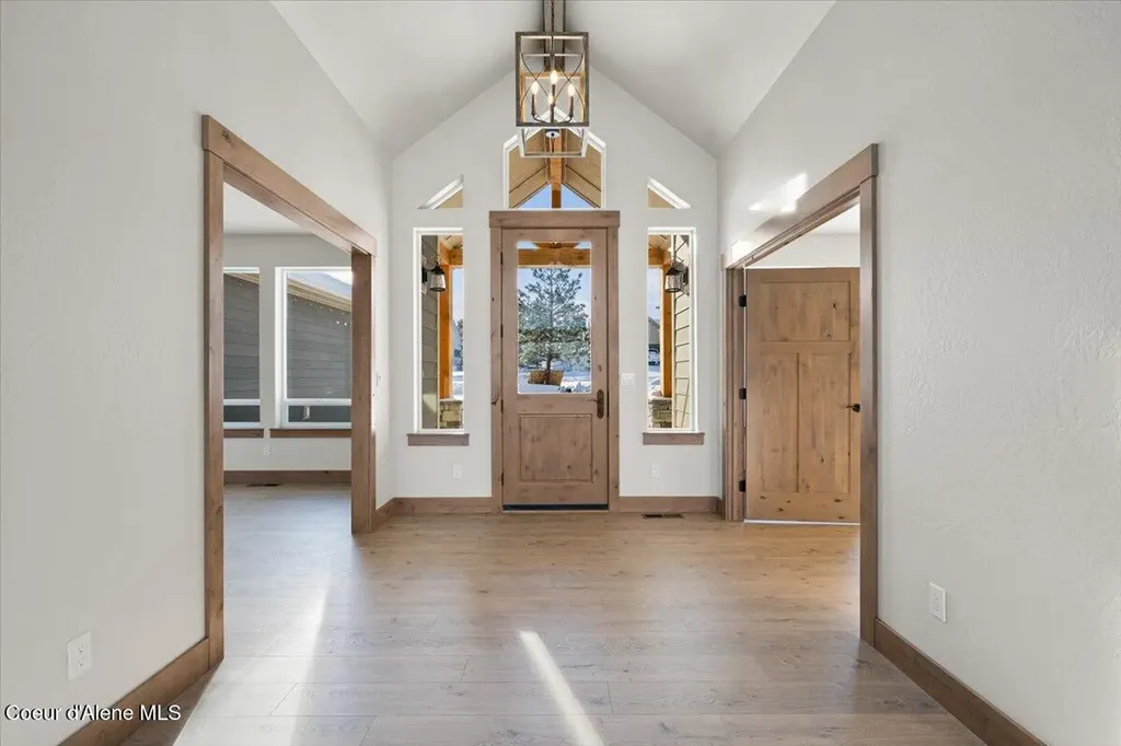 L3B8 N Eclipse Road Rathdrum ID 83858