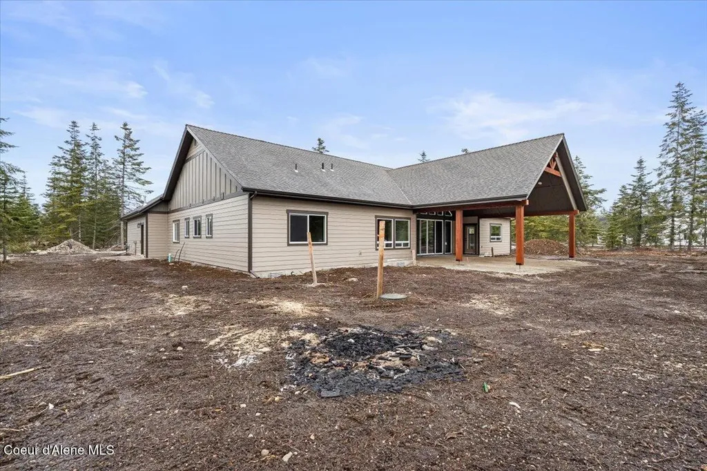 L3B8 N Eclipse Road Rathdrum ID 83858