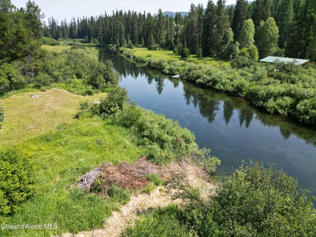 1426/1442 River View Drive Troy (mt) MT 59935