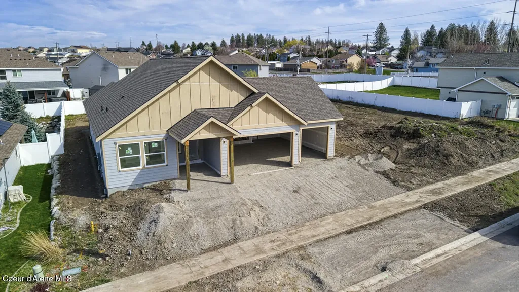 3264 N Van Winkle Street Post Falls ID 83854