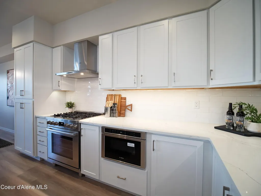 1048 E 4th Avenue Post Falls ID 83854