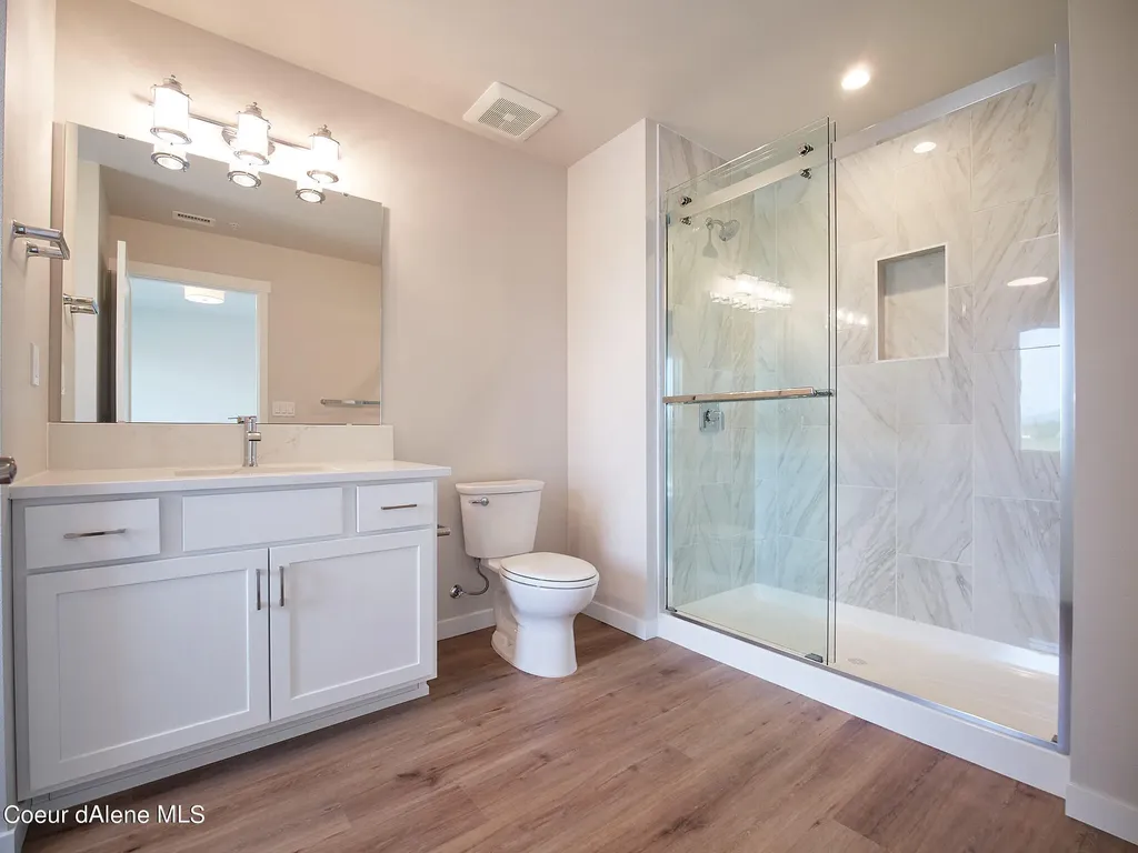 1048 E 4th Avenue Post Falls ID 83854