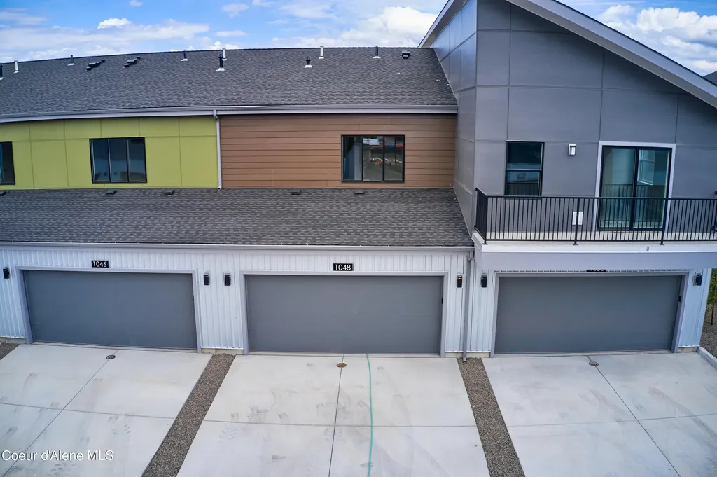 1048 E 4th Avenue Post Falls ID 83854