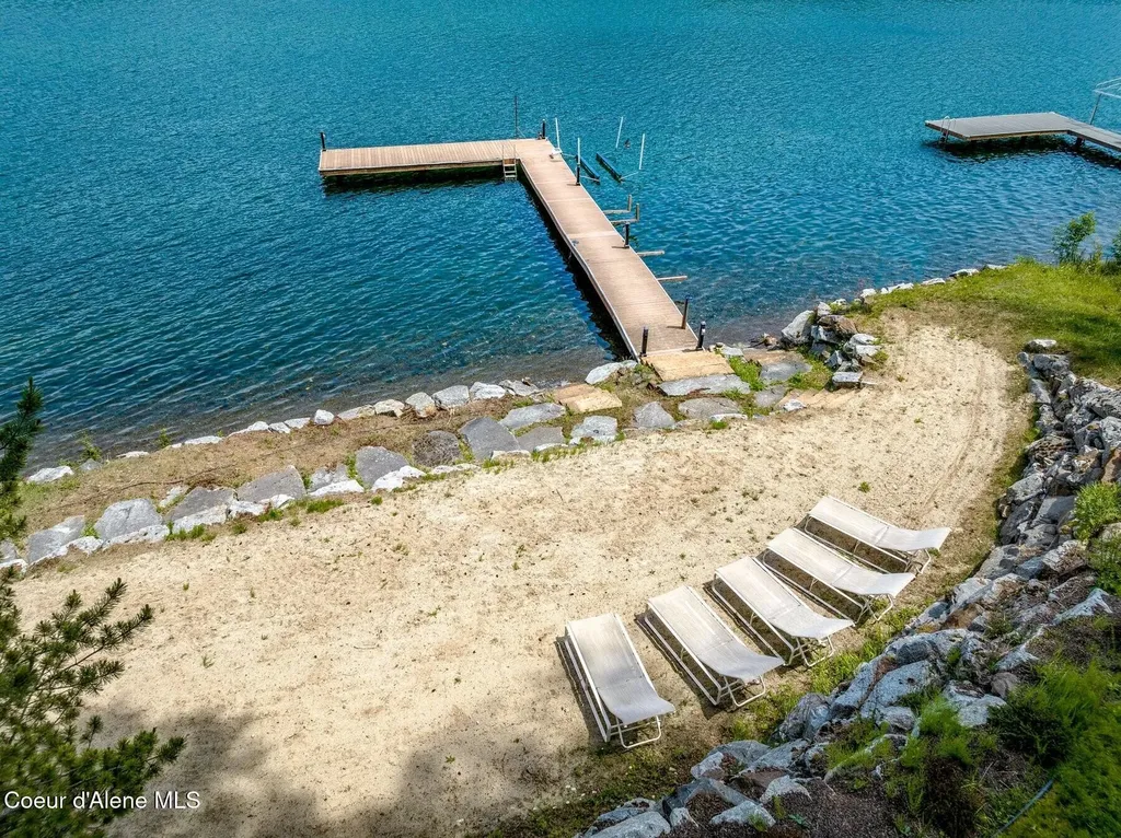 130 Cedar Shoals Sagle ID 83860