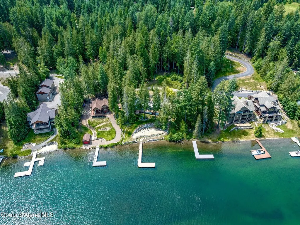 130 Cedar Shoals Sagle ID 83860
