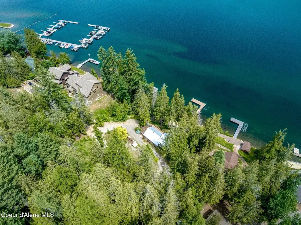 130 Cedar Shoals Sagle ID 83860
