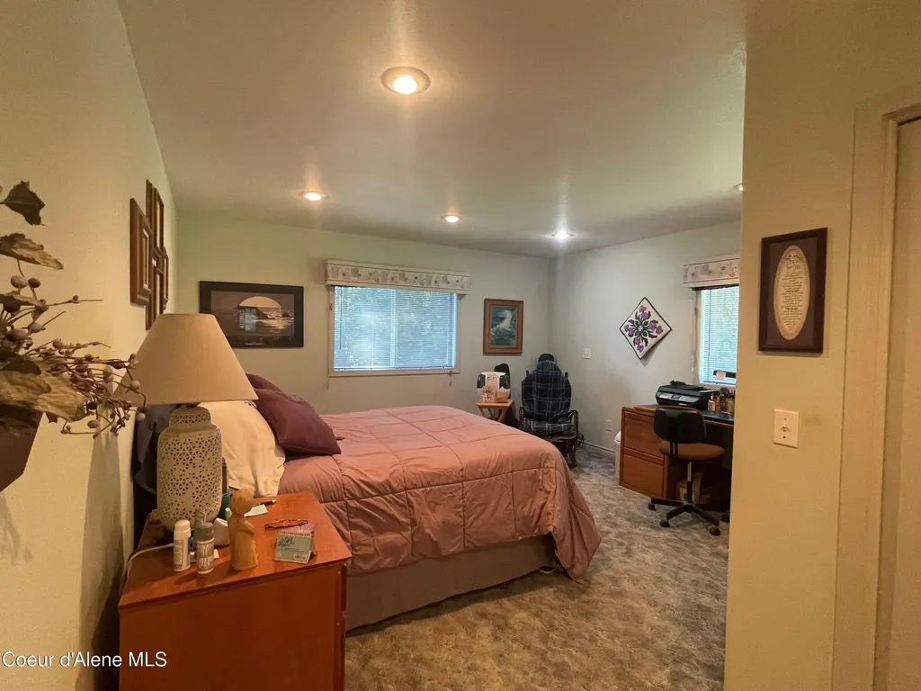 391 Blue Sky Road Bonners Ferry ID 83805