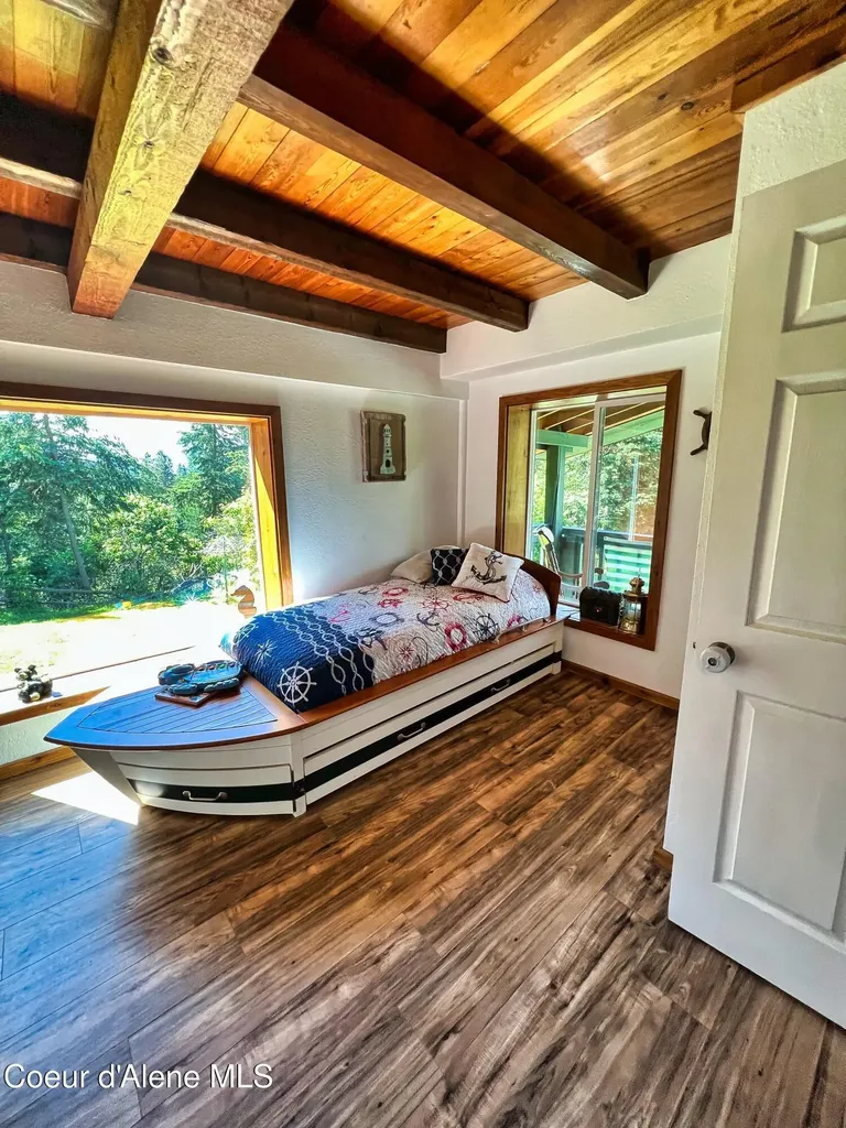 260 Rustic Lane Bonners Ferry ID 83805